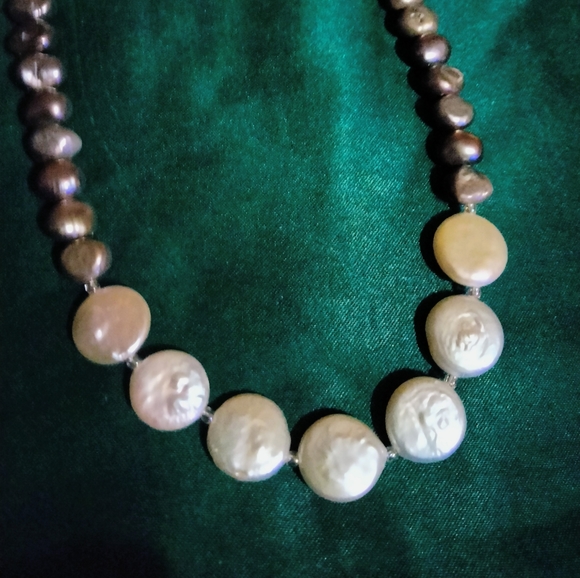 Jewelry - Gray Freshwater Pearl Necklace with White Coin Pearls with Magnetic Clasp